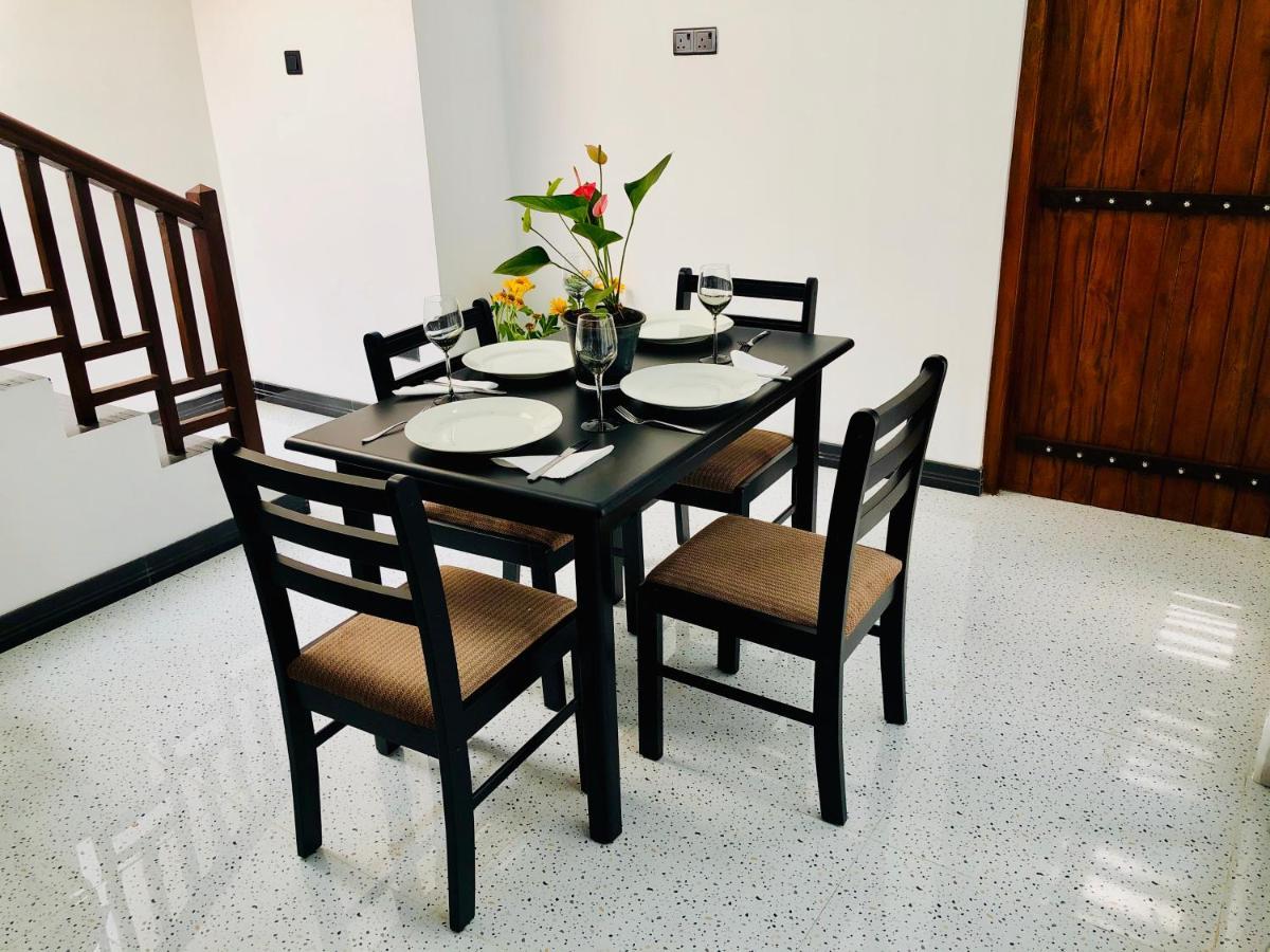 Siri'S Residency Apartment Habaraduwa Exterior photo
